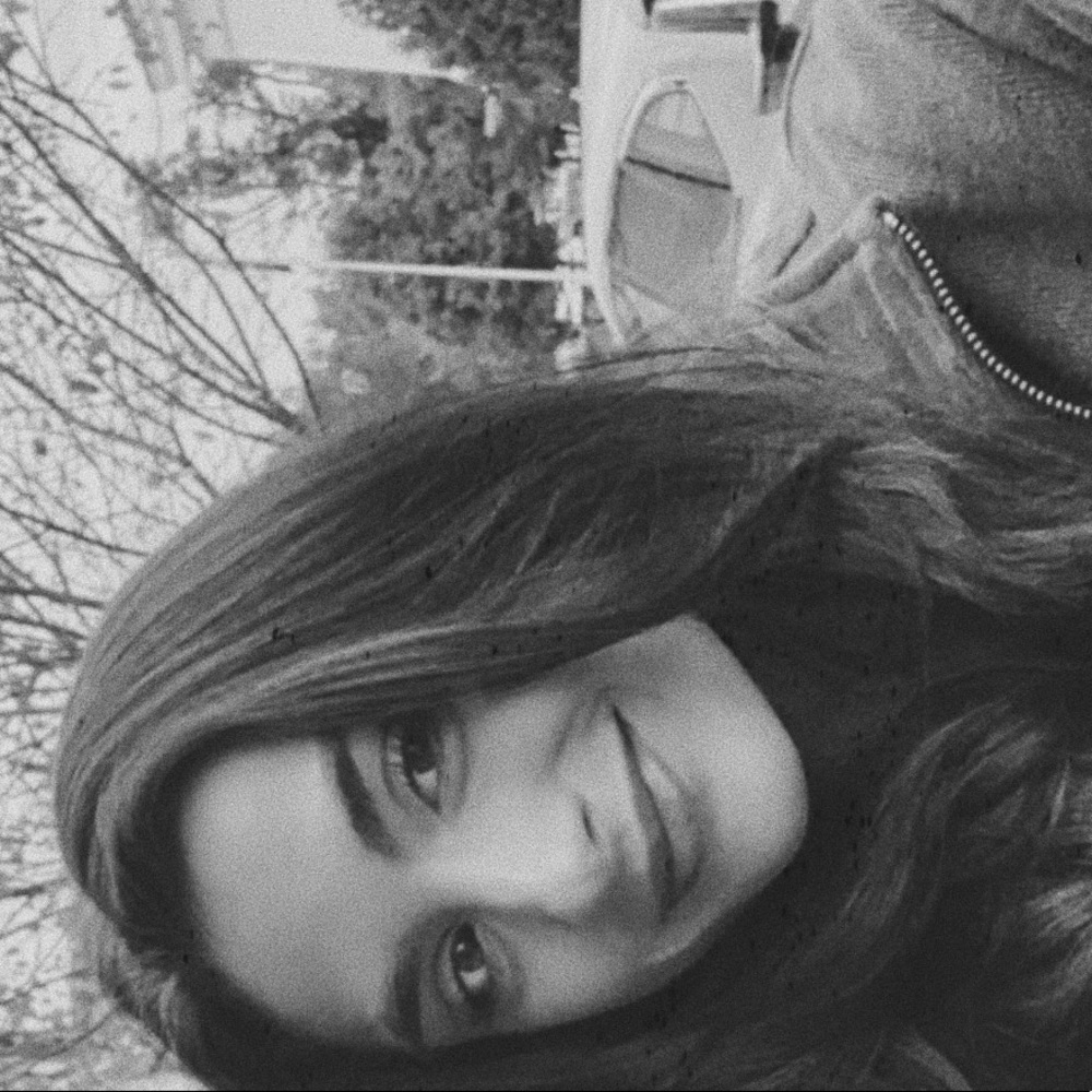 Meet your Posher, Michaila